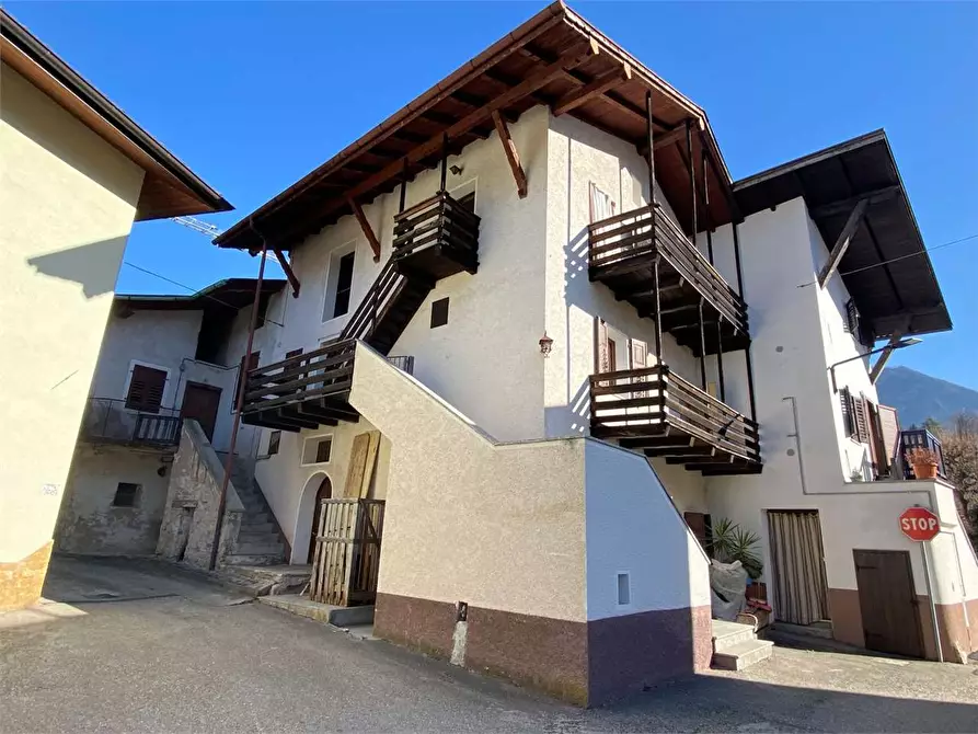 Immagine 15 di Porzione di casa in vendita  in VIA EZIO FRANCESCHINI  23 a Castel Ivano