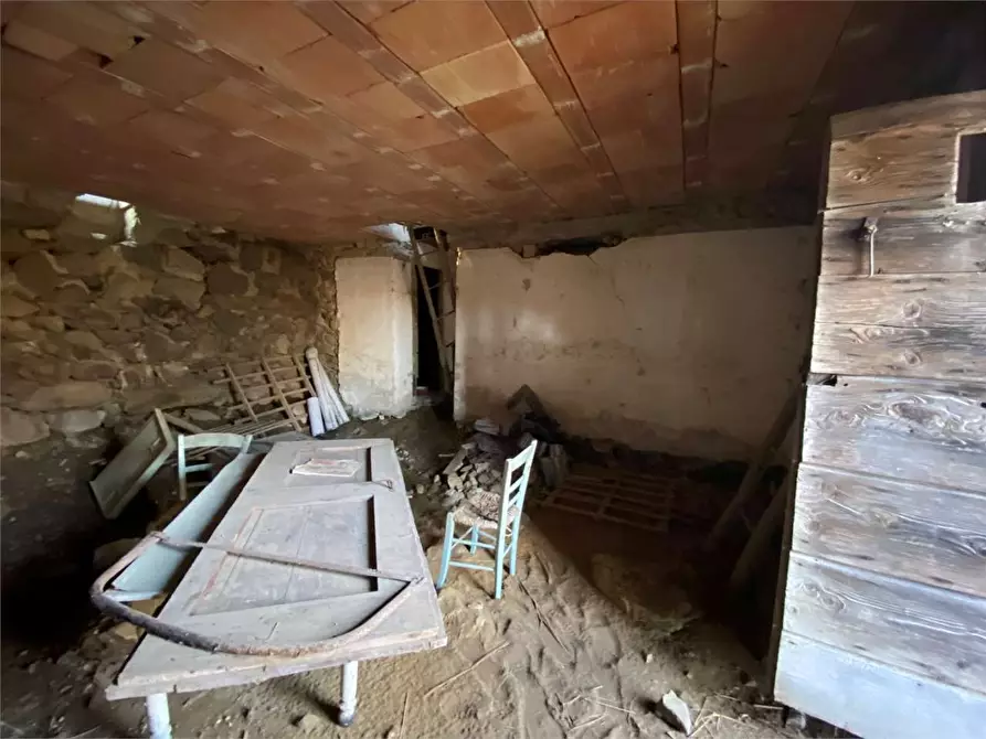 Immagine 20 di Baita in vendita  a Torcegno
