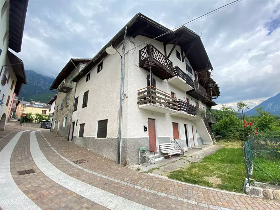 Immagine 3 di Porzione di casa in vendita  in VIA DON LUIGI MORELLI 3 a Bieno