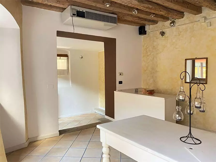 Immagine 8 di Negozio in vendita  in scala al convento  2 a Borgo Valsugana