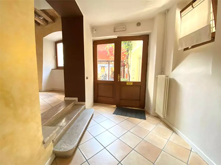 Immagine 1 di Negozio in affitto  in SCALA AL CONVENTO  2 a Borgo Valsugana