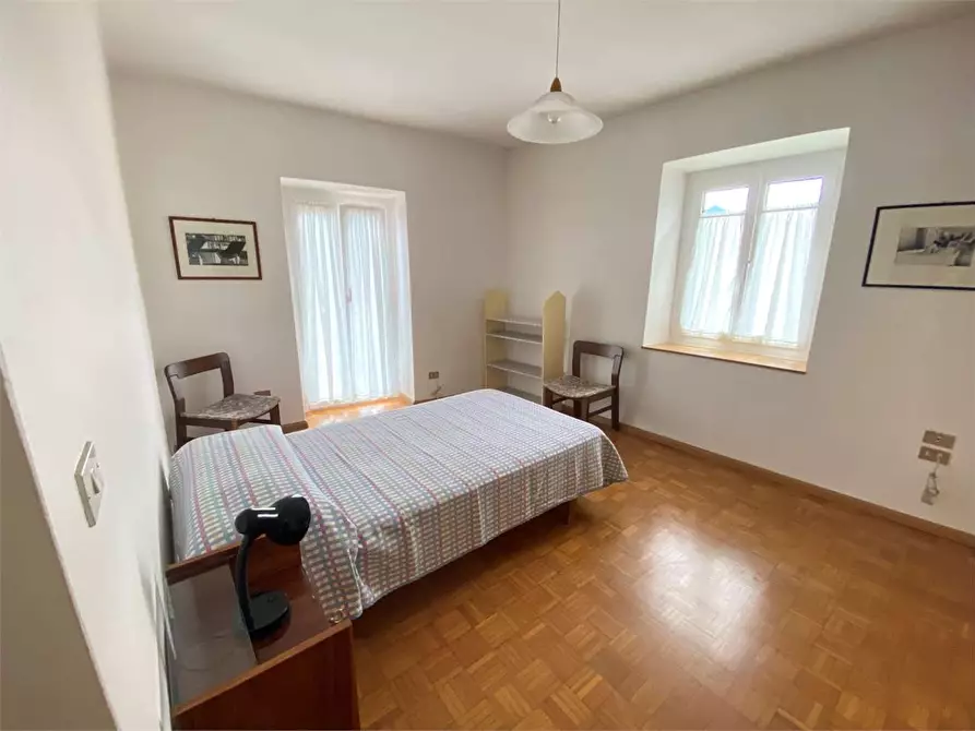 Immagine 12 di Bilocale in affitto  in piazza municipio a Carzano