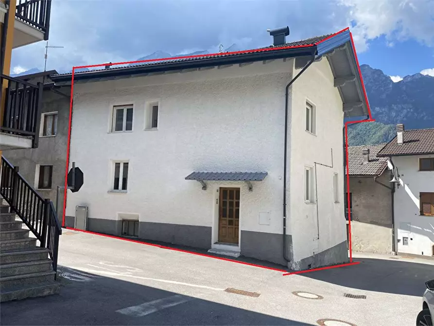 Immagine 2 di Porzione di casa in vendita  in VIA CANTON DEI SALTORATI a Ospedaletto