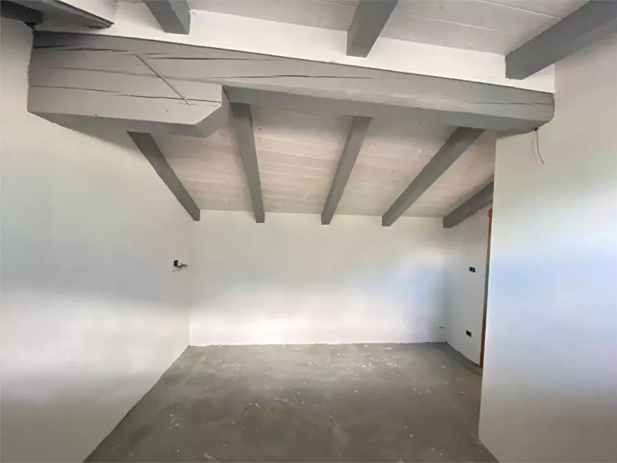 Immagine 35 di Porzione di casa in vendita  in VIA CANTON DEI SALTORATI a Ospedaletto