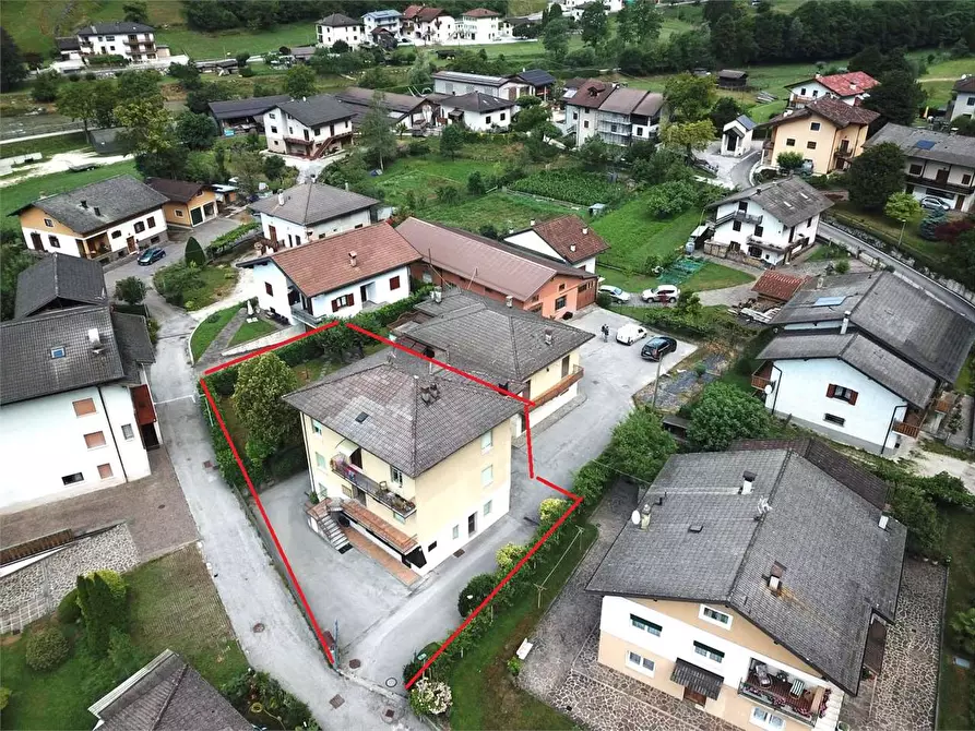 Immagine 1 di Stabile in vendita  in VIA SAN ROCCO 11 a Grigno