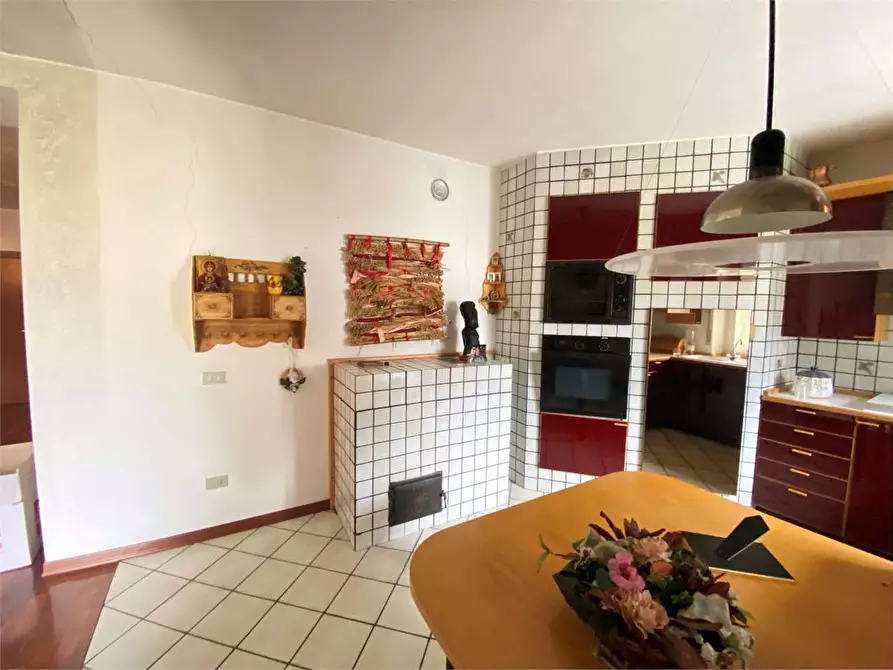 Immagine 5 di Stabile in vendita  in VIA SAN ROCCO 11 a Grigno