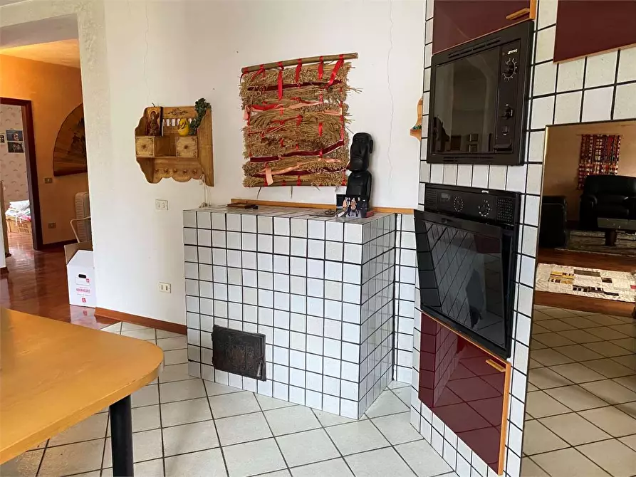 Immagine 7 di Stabile in vendita  in VIA SAN ROCCO 11 a Grigno