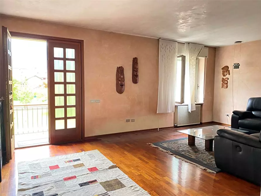 Immagine 4 di Stabile in vendita  in VIA SAN ROCCO 11 a Grigno