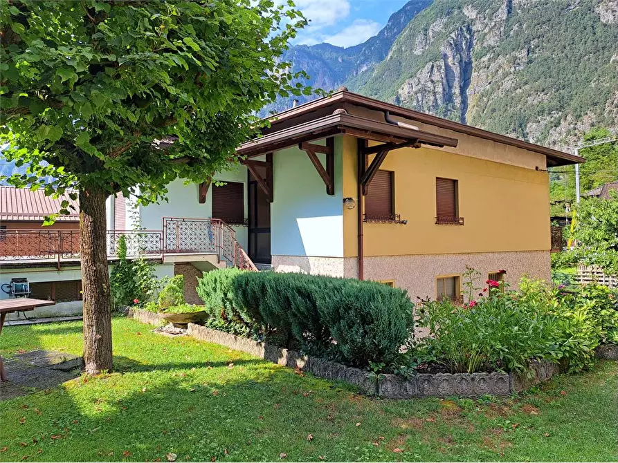 Immagine 7 di Stabile in vendita  in VIA SAN ROCCO  11 a Grigno