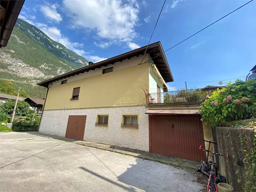 Immagine 11 di Stabile in vendita  in VIA SAN ROCCO  11 a Grigno