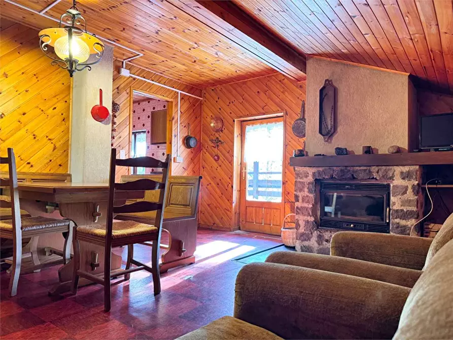 Immagine 13 di Baita in vendita  in LOCALITA' CALAMENTO a Telve