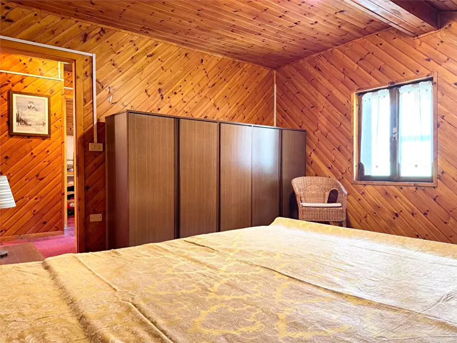 Immagine 21 di Baita in vendita  in LOCALITA' CALAMENTO a Telve