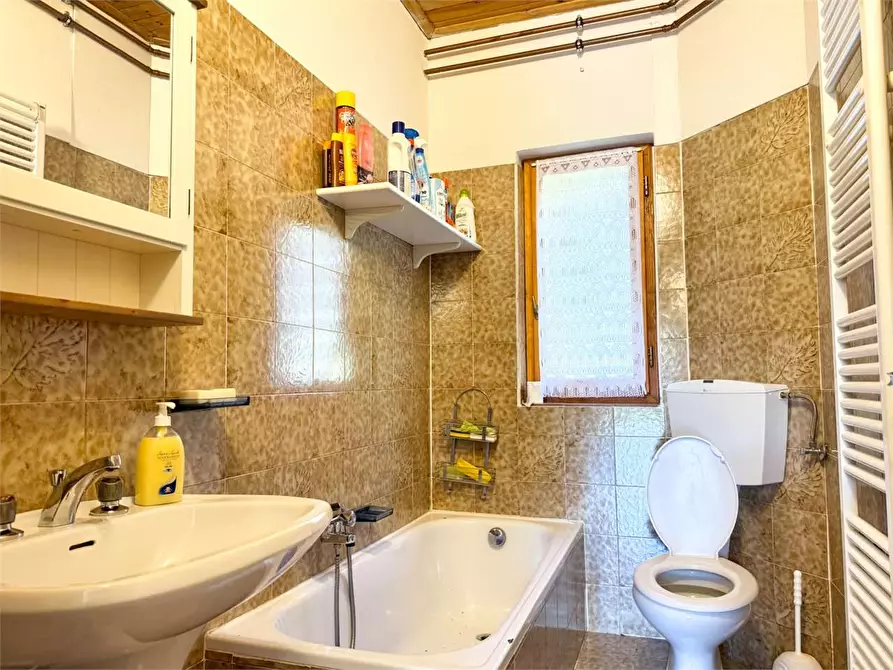 Immagine 29 di Baita in vendita  in LOCALITA' CALAMENTO a Telve