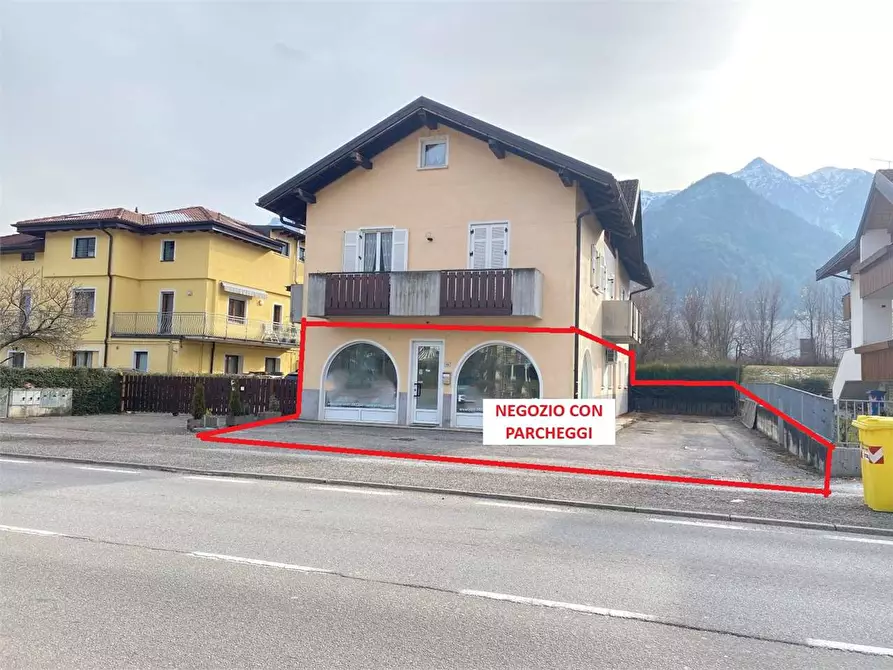 Immagine 1 di Negozio in affitto  in VIA ROMA 15 a Borgo Valsugana