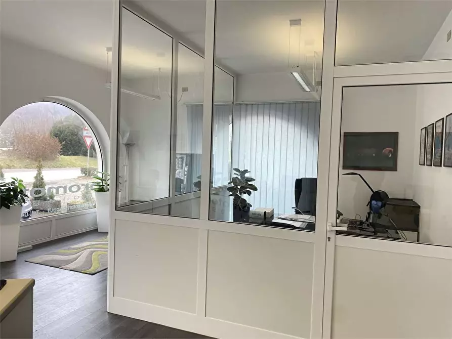 Immagine 5 di Negozio in affitto  in VIA ROMA 15 a Borgo Valsugana