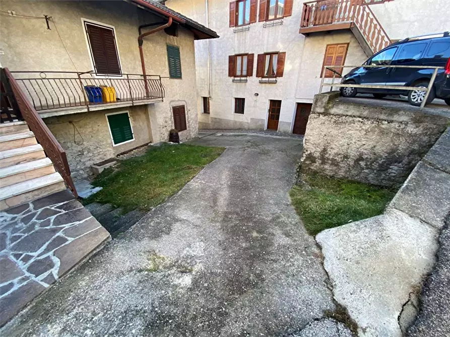 Immagine 8 di Porzione di casa in vendita  in via delle grazie  5 a Telve Di Sopra