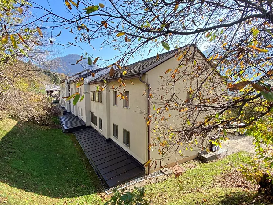 Immagine 2 di Bilocale in vendita  in VIA DEL MURAZO a Bieno