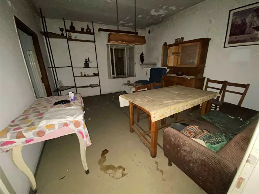 Immagine 17 di Stabile in vendita  in PIAZZA ROMANI a Borgo Valsugana