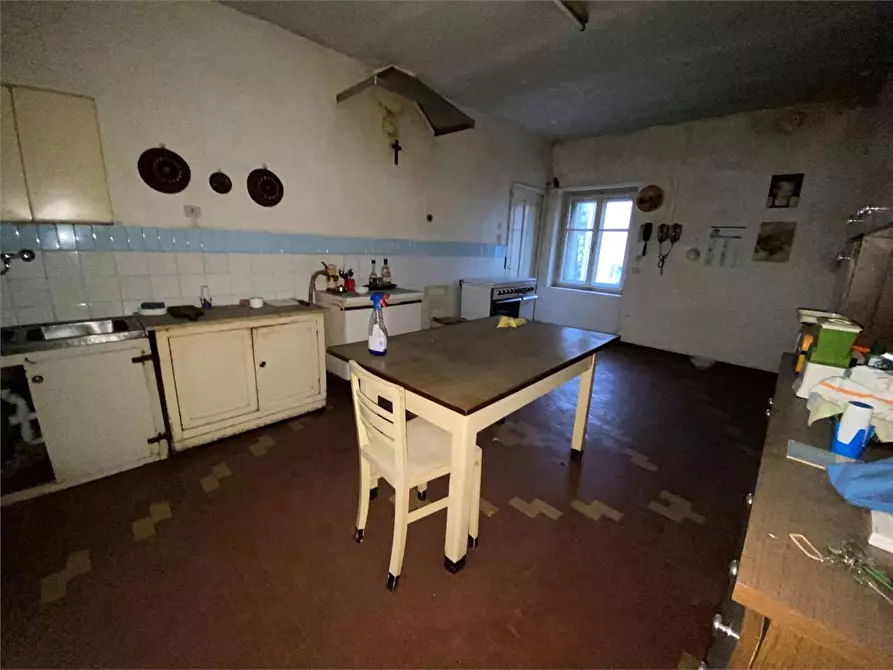 Immagine 18 di Stabile in vendita  in PIAZZA ROMANI a Borgo Valsugana