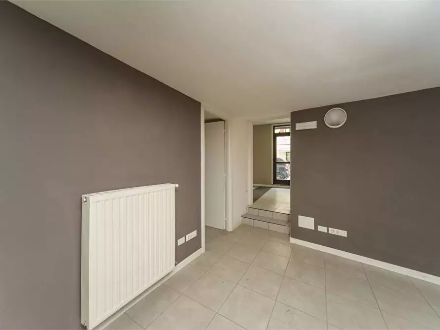 Immagine 3 di Ufficio in affitto  in via fratelli a Borgo Valsugana