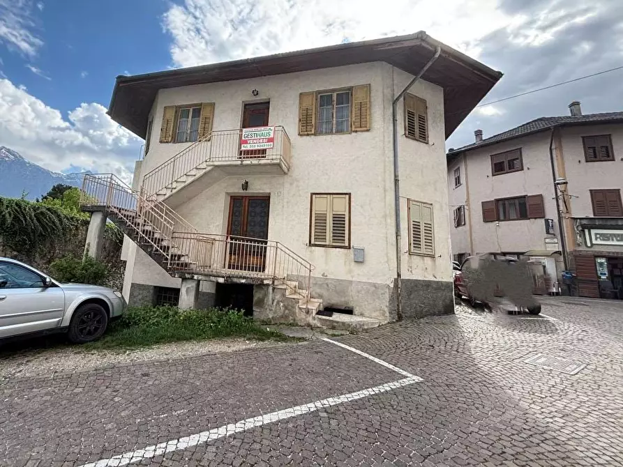 Immagine 1 di Porzione di casa in vendita  in via pretorio a Telve