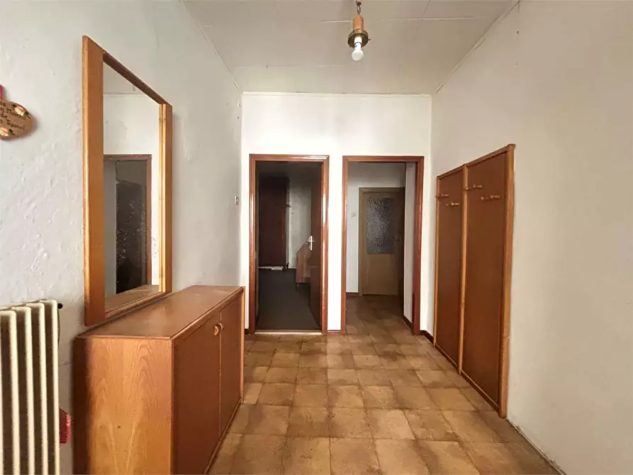 Immagine 10 di Porzione di casa in vendita  in via pretorio a Telve