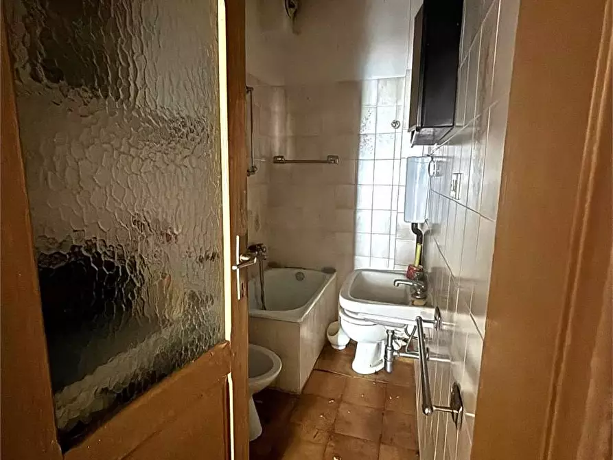 Immagine 14 di Porzione di casa in vendita  in via pretorio a Telve