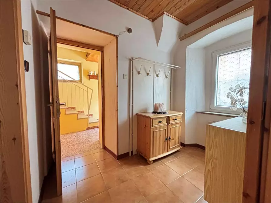 Immagine 3 di Porzione di casa in vendita  in via della bruta 28 a Levico Terme