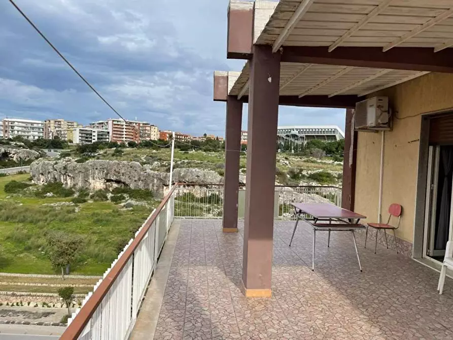Immagine 1 di Appartamento in affitto  a Siracusa