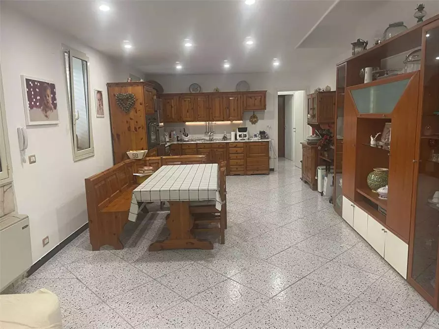 Immagine 1 di Villa in vendita  a Siracusa