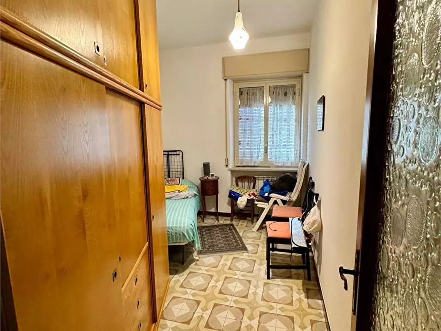 Immagine 9 di Quadrilocale in affitto  a Siracusa