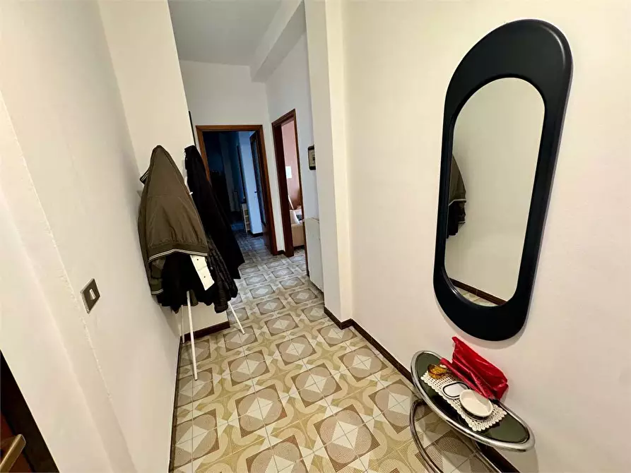 Immagine 2 di Quadrilocale in affitto  a Siracusa