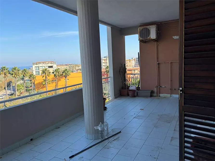 Immagine 14 di Trilocale in affitto  a Siracusa