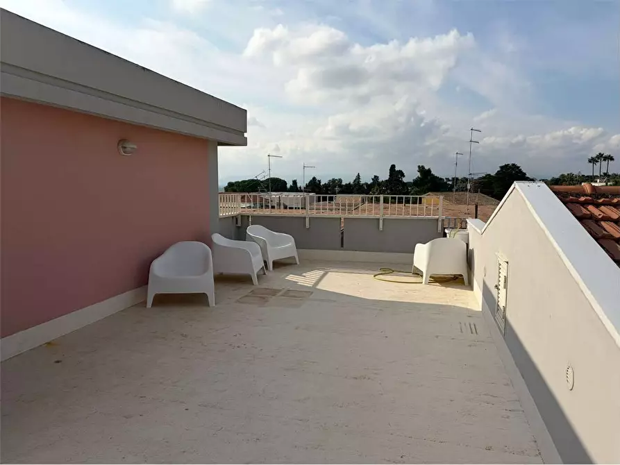 Immagine 12 di Appartamento in affitto  a Siracusa