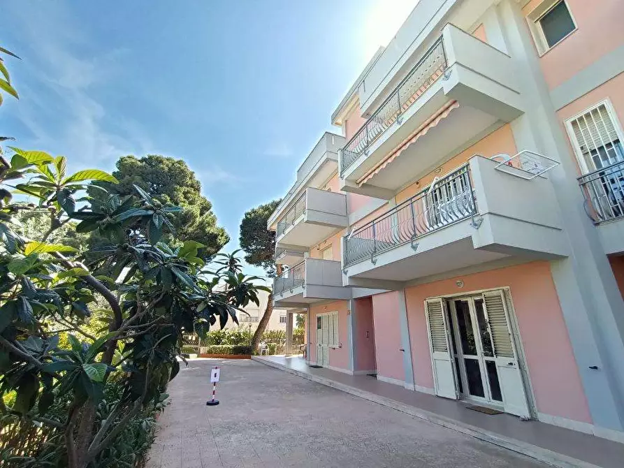 Immagine 15 di Appartamento in affitto  a Siracusa