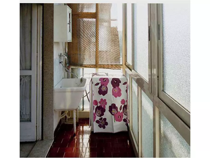 Immagine 15 di Trilocale in affitto  a Siracusa
