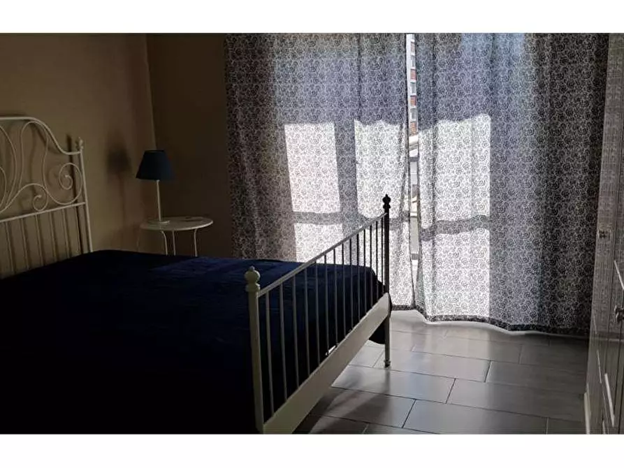 Immagine 6 di Trilocale in affitto  a Siracusa