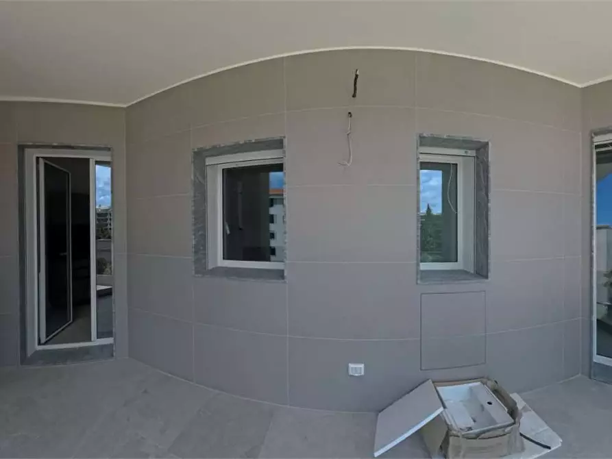 Immagine 11 di Bilocale in affitto  a Siracusa