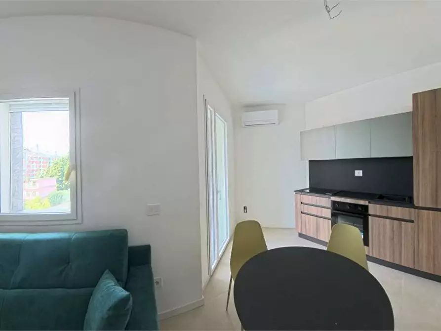 Immagine 4 di Bilocale in affitto  a Siracusa