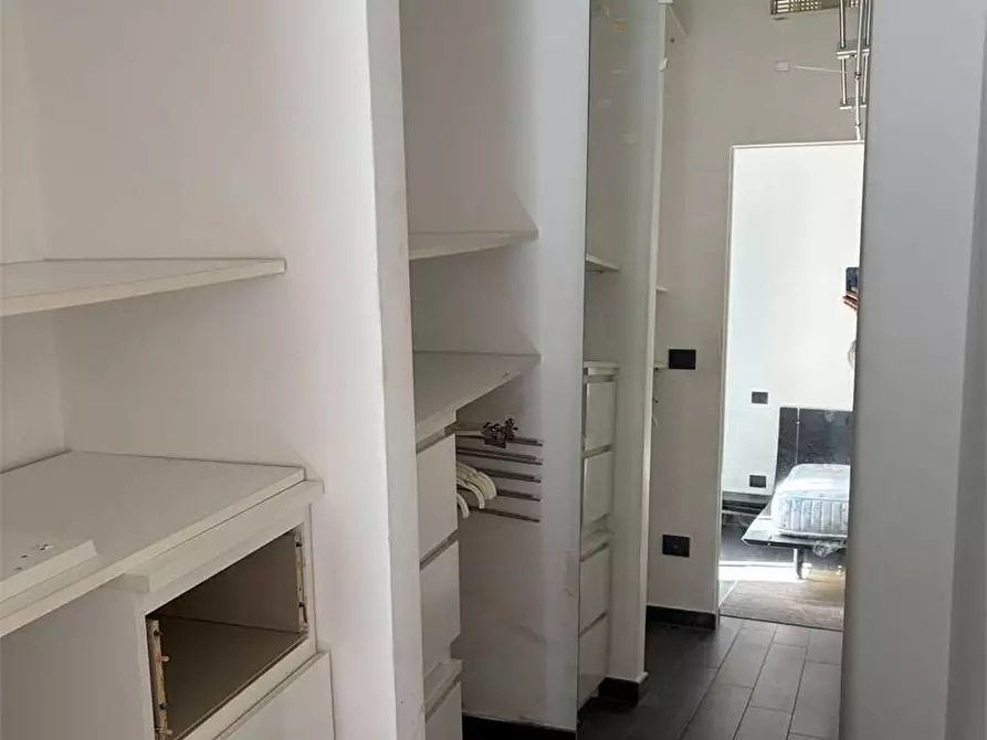 Immagine 25 di Appartamento in affitto  in Via Luigi Capuana 26 a Siracusa