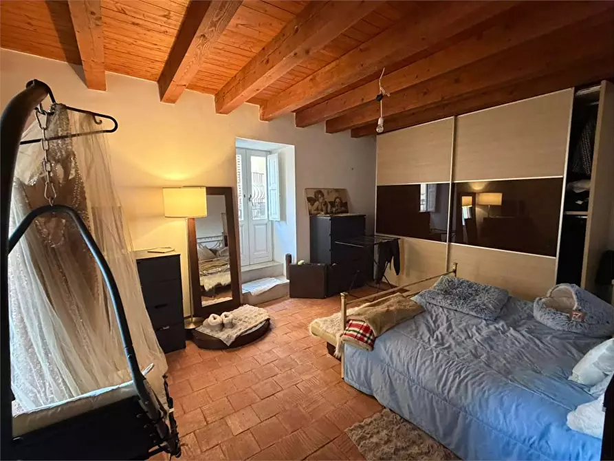 Immagine 4 di Trilocale in affitto  a Siracusa