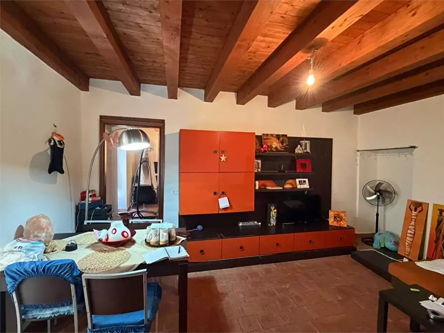 Immagine 9 di Trilocale in affitto  a Siracusa