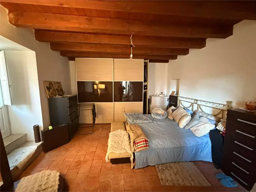 Immagine 10 di Trilocale in affitto  a Siracusa