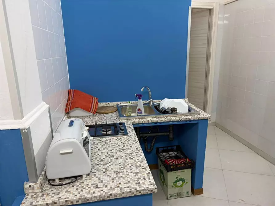 Immagine 8 di Bilocale in affitto  a Siracusa