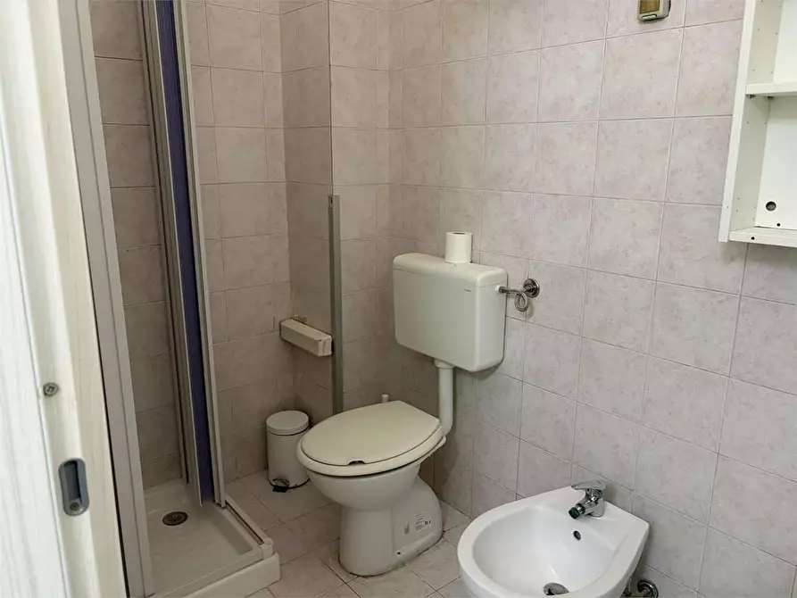 Immagine 16 di Bilocale in affitto  a Siracusa