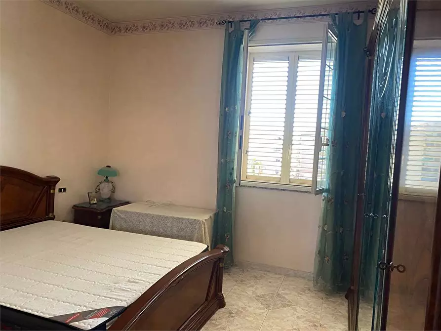 Immagine 15 di Trilocale in vendita  a Siracusa