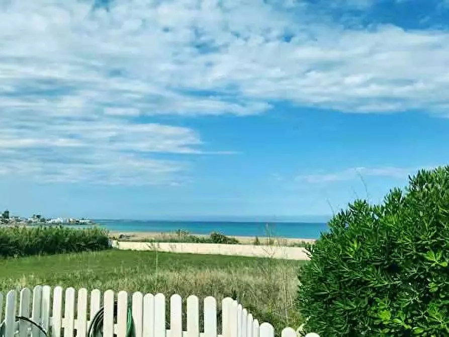 Immagine 5 di Villetta a schiera in vendita  a Noto