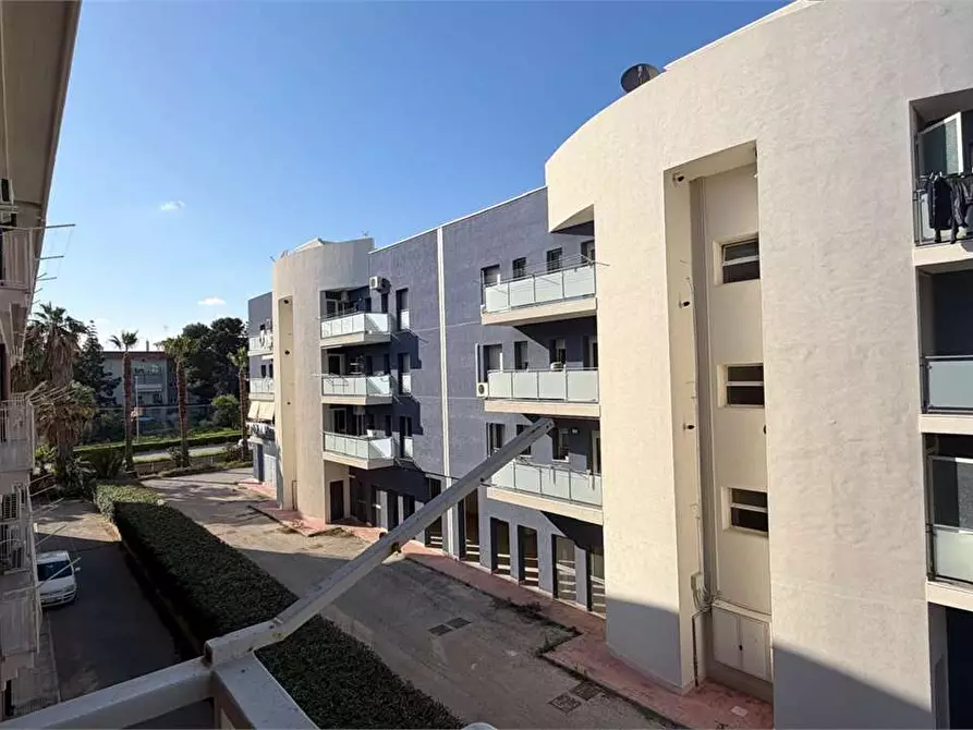 Immagine 28 di Appartamento in affitto  a Siracusa