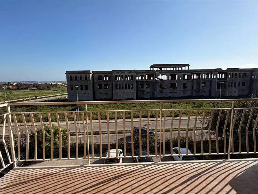 Immagine 25 di Appartamento in affitto  a Siracusa