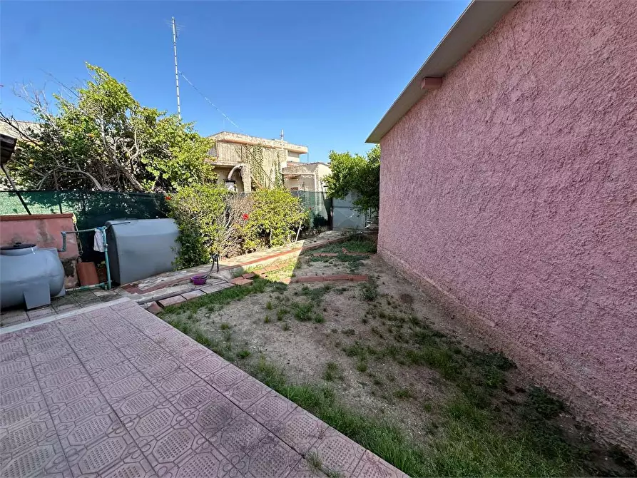 Immagine 3 di Villa in vendita  a Siracusa